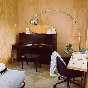 Apartment Greenwood Piano Studio, Seattle