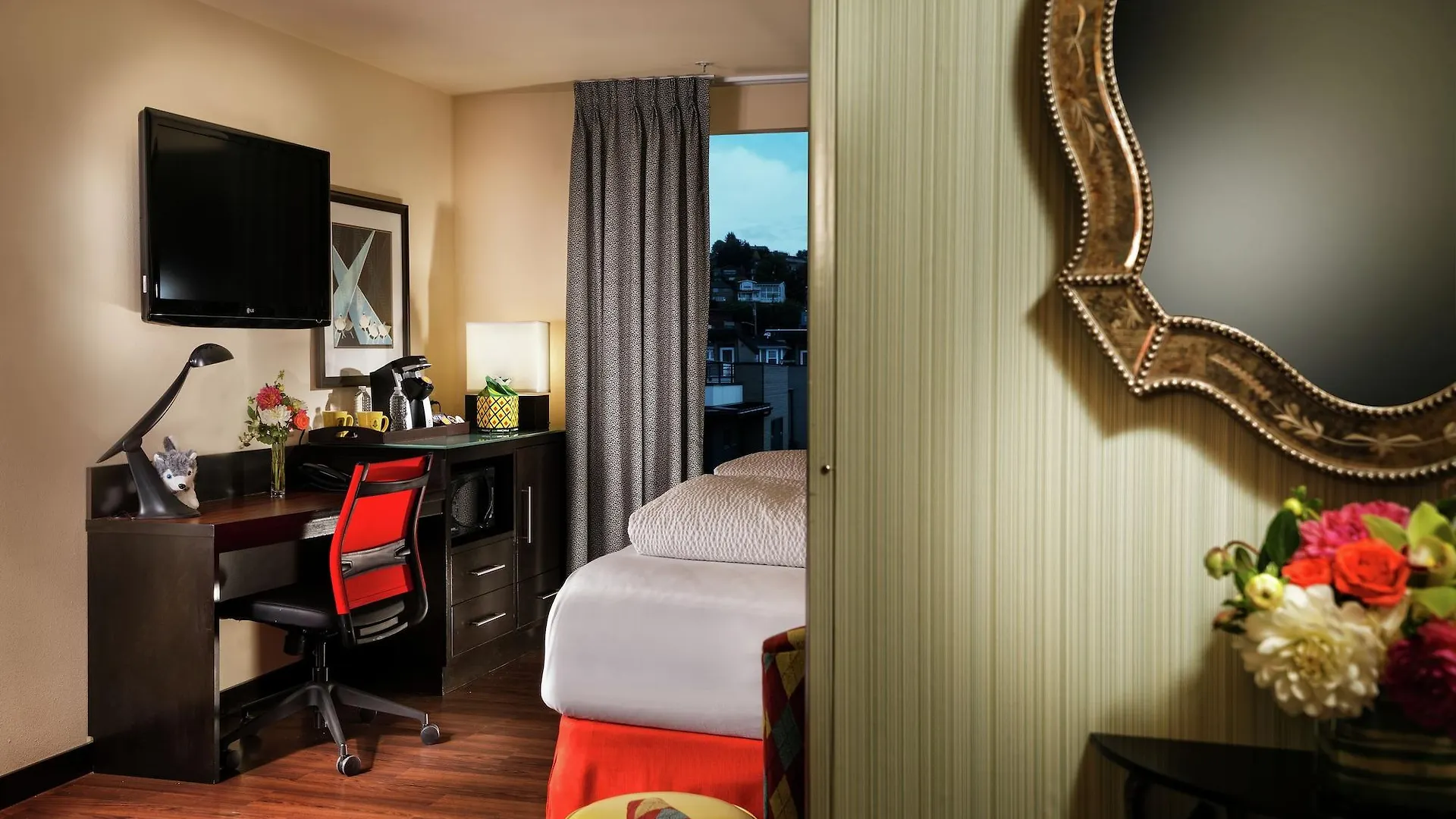 Staypineapple, The Maxwell Hotel, Seattle Center Seattle United States